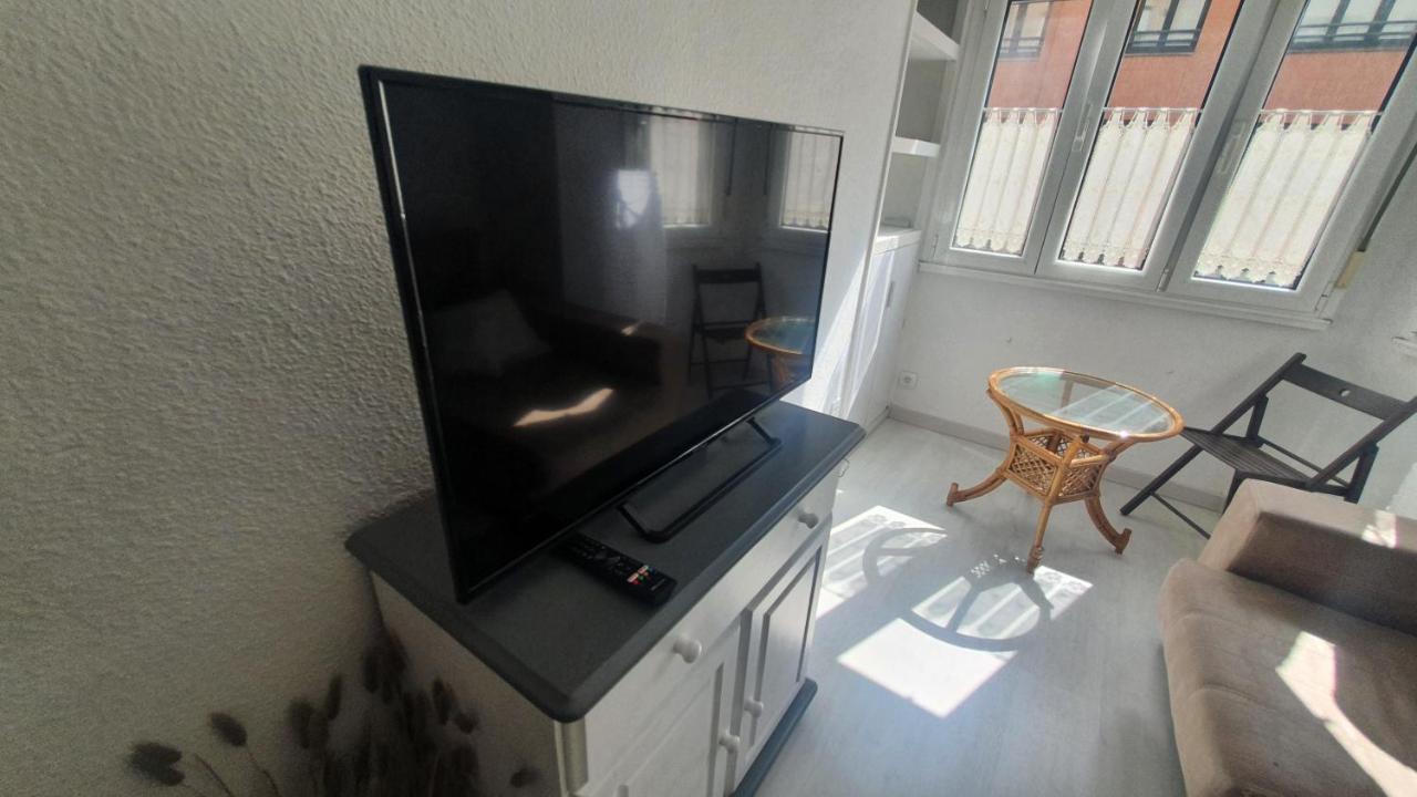 Entreplayas San Lorenzo-Poniente Para 6 Personas - Vut-3528-As Gijón Esterno foto